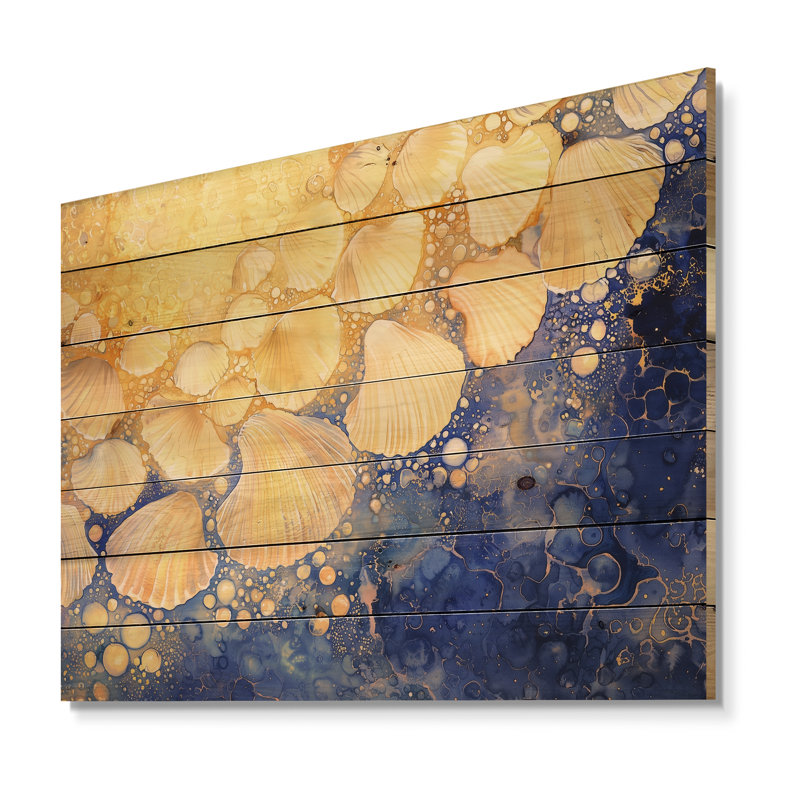 Cascade éthérée de coquillages II - Art mural traditionnel sur bois de pin naturel, H 10 po x l 20 po