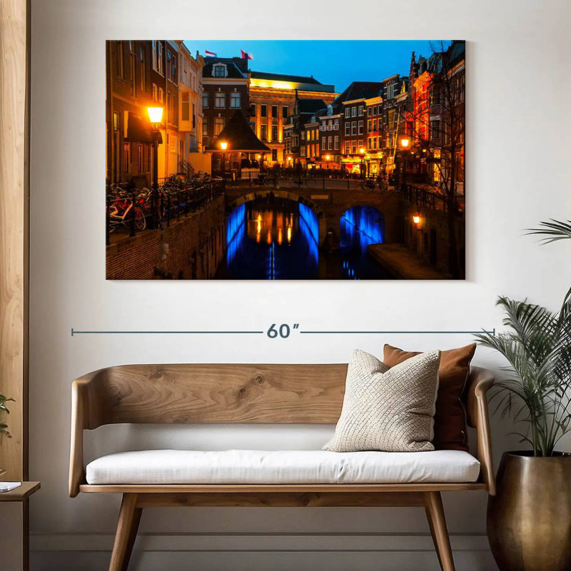 Kavia Utrecht At Night, 34" H x 51" W