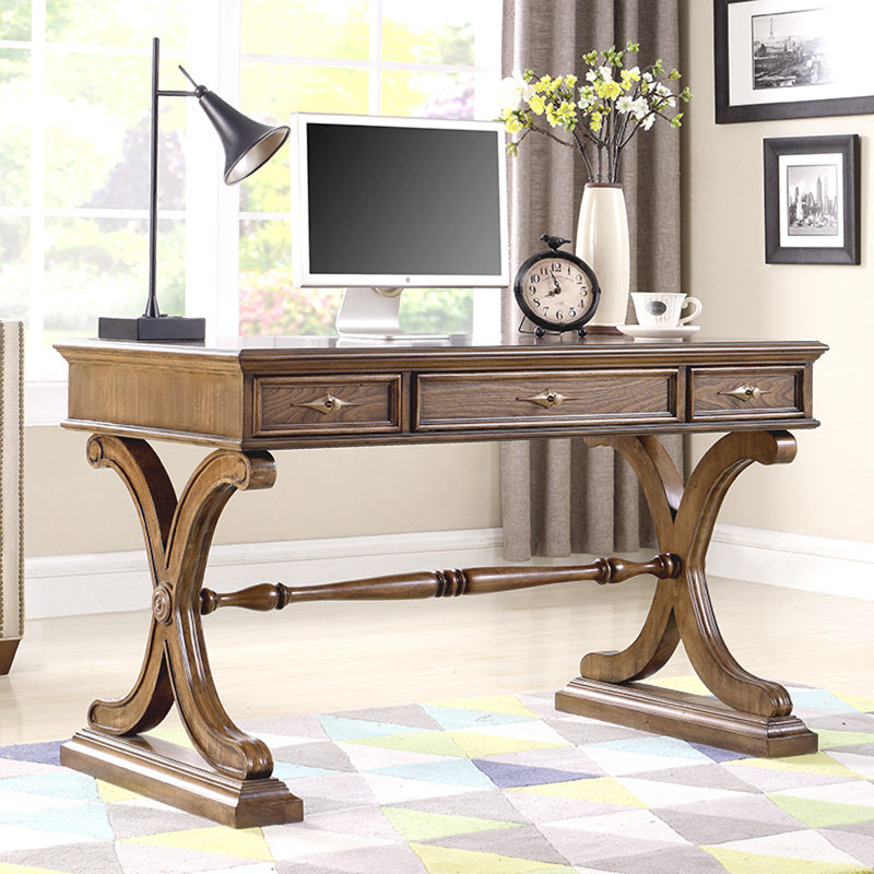 Petit bureau de style américain