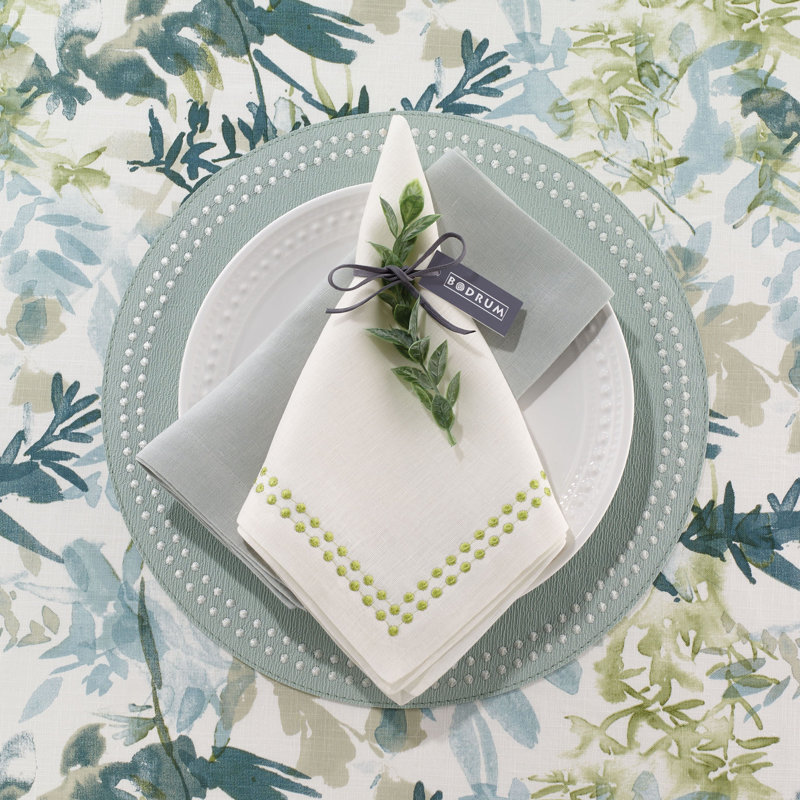 Pearls Vinyl Round Placemats, White/Celadon