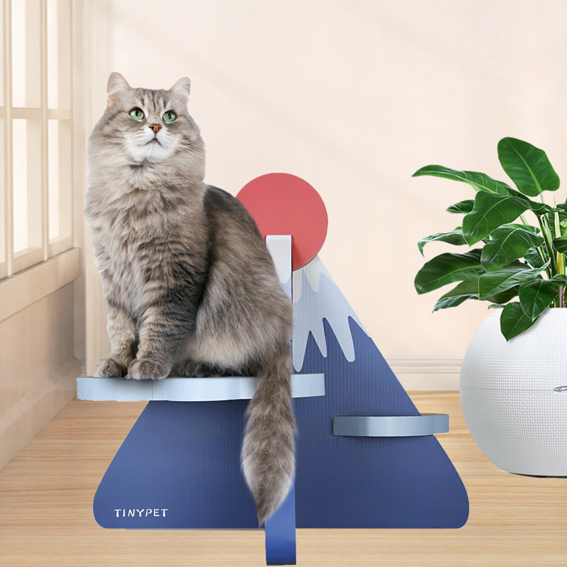 Dameta Scratching Post