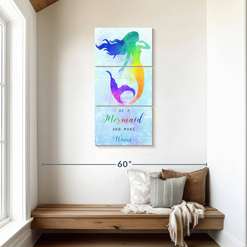 Sirène faisant des vagues, H 44 po x l 21 po