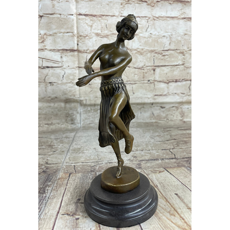 Statue de sculpture Hawaiian Hula Dancer Topless Girl Semi Nude par Eichler