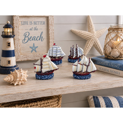 Ensemble de 4 figurines de style miniature