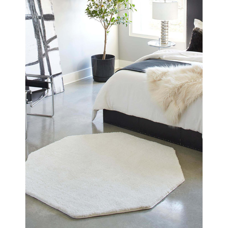 Sarenna Indoor Rug, Octagon 5' x 5'