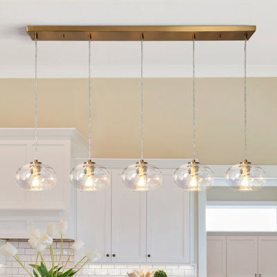Luminaire suspendu surdimensionné pour îlot de cuisine à 5 lumières l 52,4 po Willeford avec décorations en verre iridescent