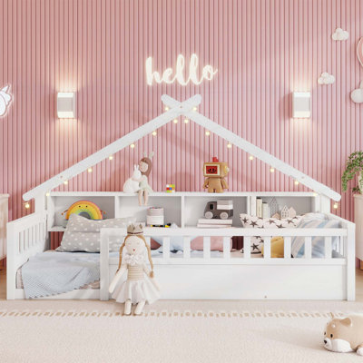 Lit sur pied avec lumière et rangement