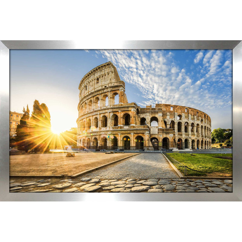 «Colosseum Rome», reproduction de photo encadrée, H 21,5 po x l 27,5 po x P 0,75 po, Encadrement argenté