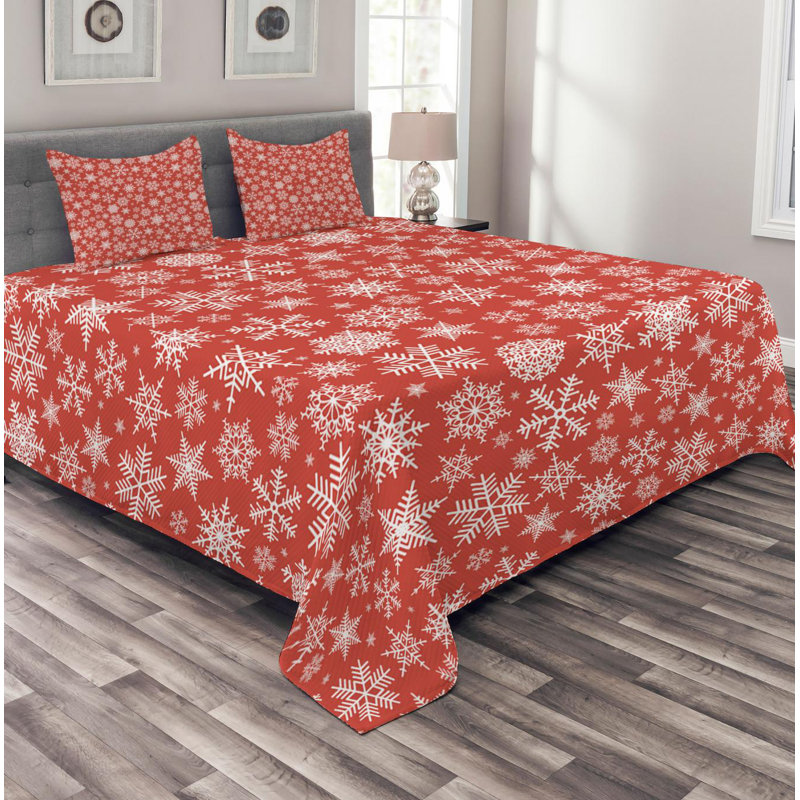 Traditional Polyester Coverlet, King Coverlet + 2 Shams