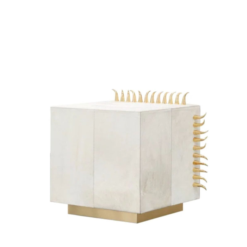 Table d'appoint Clover Rhapsody en cuir blanc avec base dorée - table d'appoint moderne , Blanc