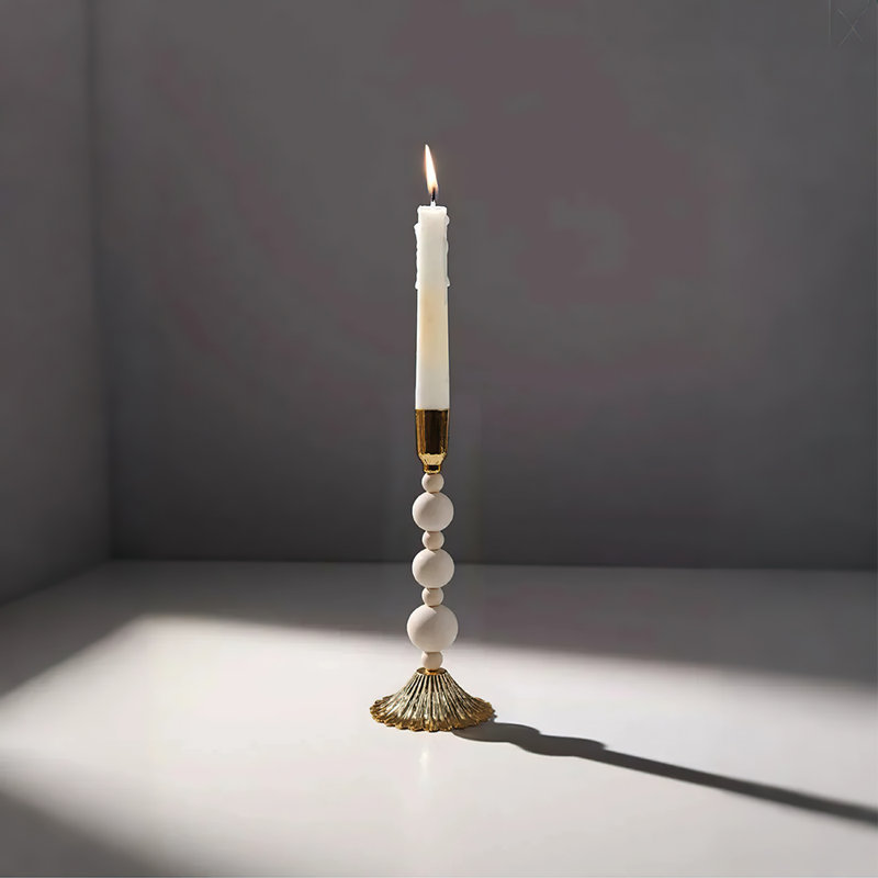 Porte-bougie perlé en bois rétro pour chandelles, décoration de table d'inspiration française pour les mariages et les dîners