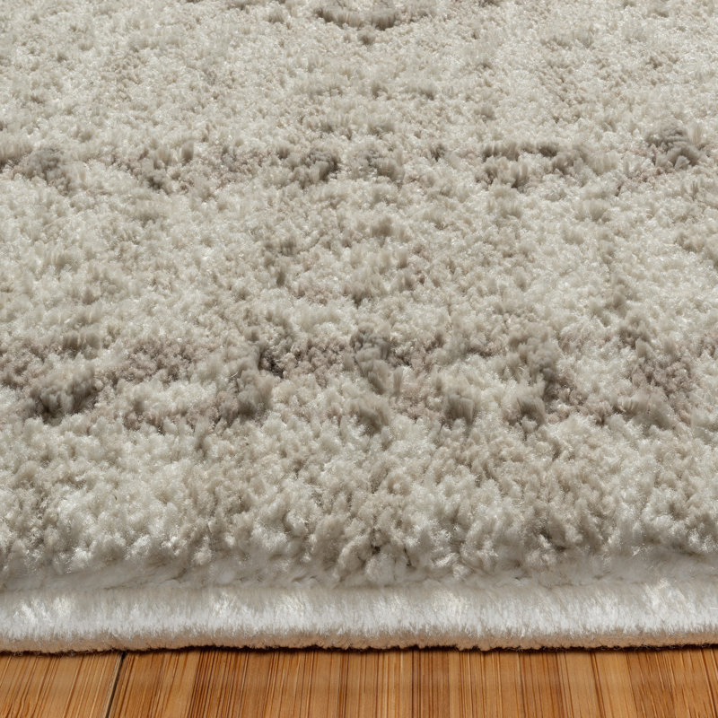 Trevi Remy Transitional Oriental Medallion Border Cream Plush Polyester Area Rug, Runner 2'7" x 8'