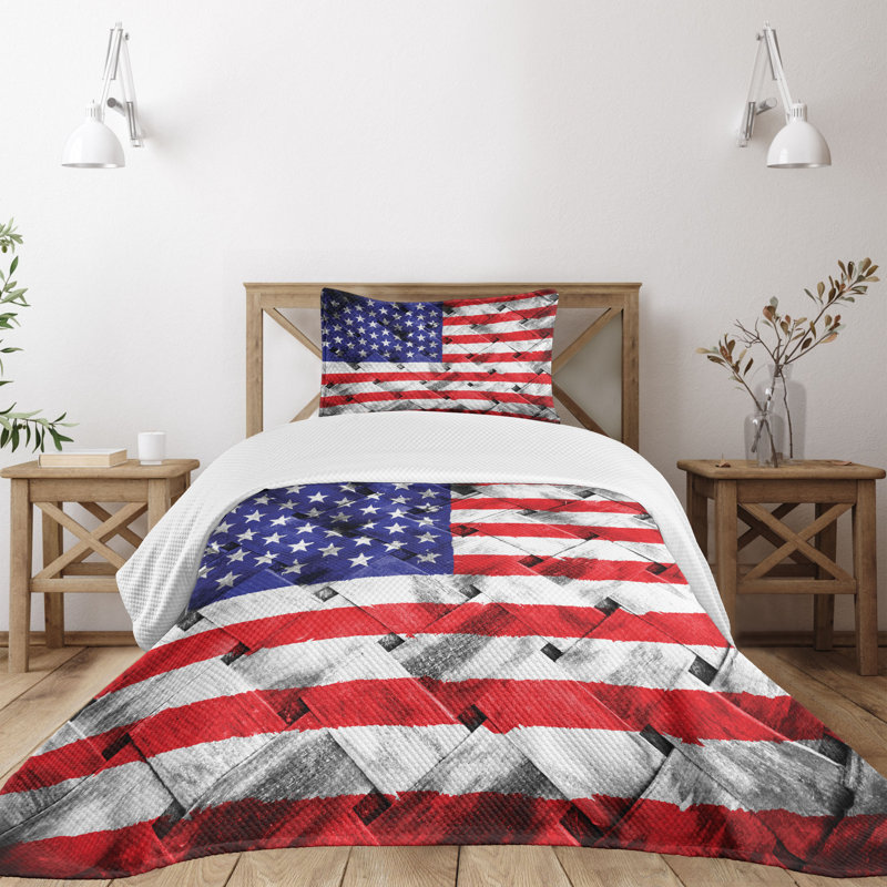 Patriotic American Flag Twin Bedspread Set in Red, White, and Blue
