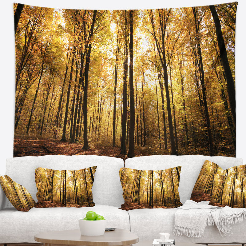 Tapisserie de soleil couchant sur une forêt d'automne dense, H 68 po x l 80 po