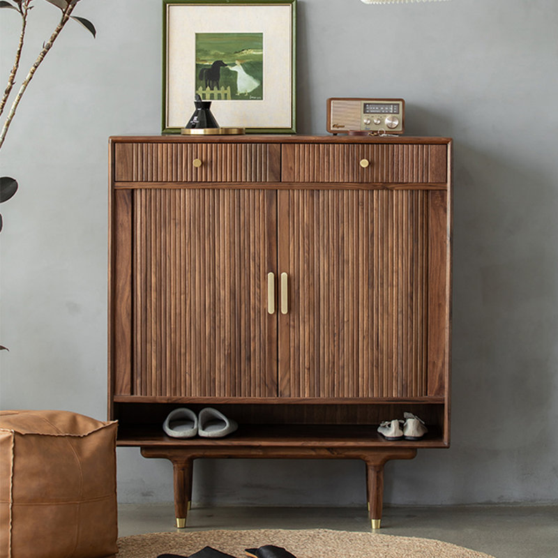 Armoire à chaussures de style nordique avec rangement rétro