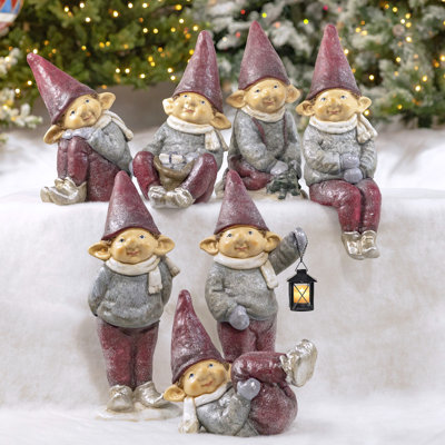 Christmas Figurines & Collectibles