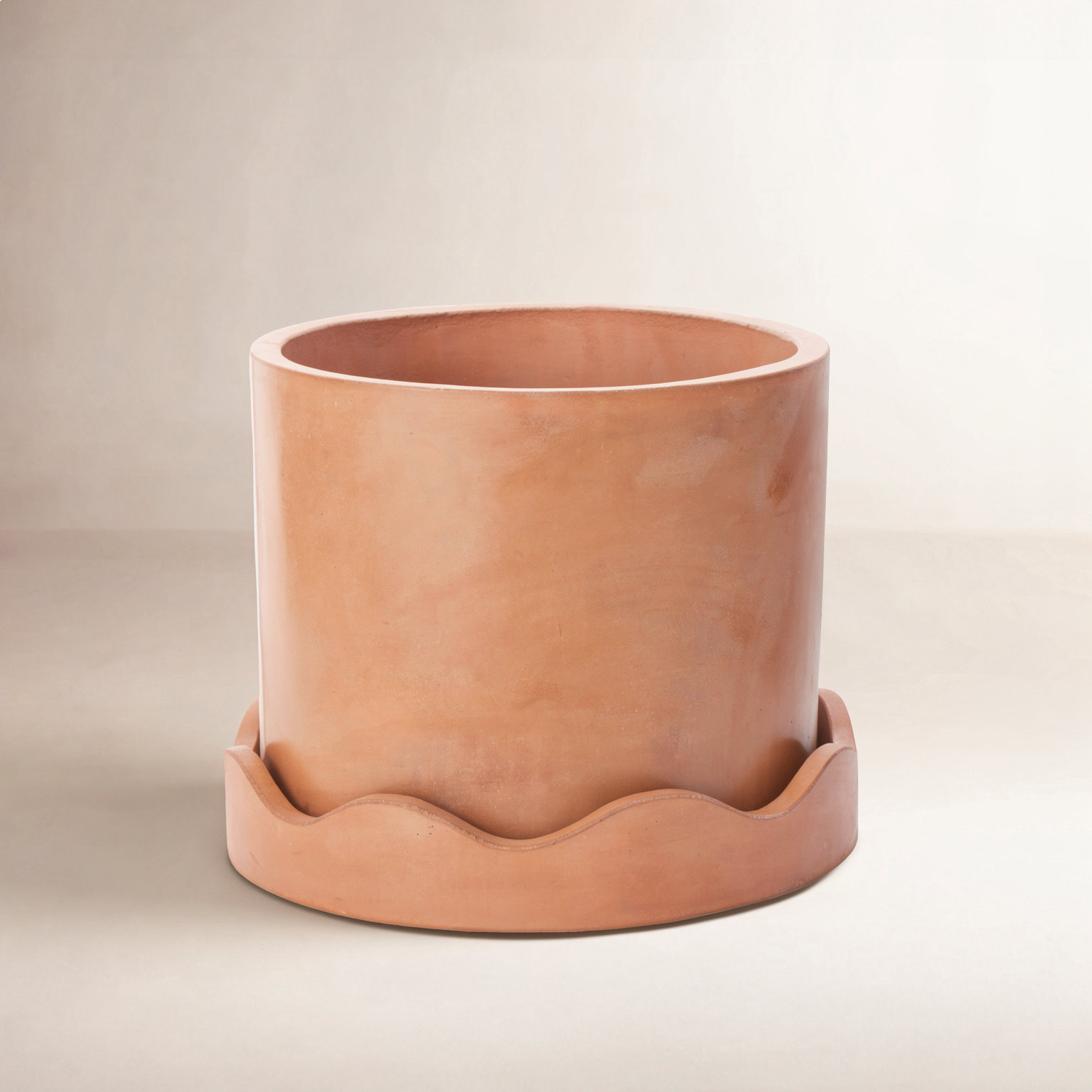 Pot Planter, 15" H x 16.25" W x 16.25" D