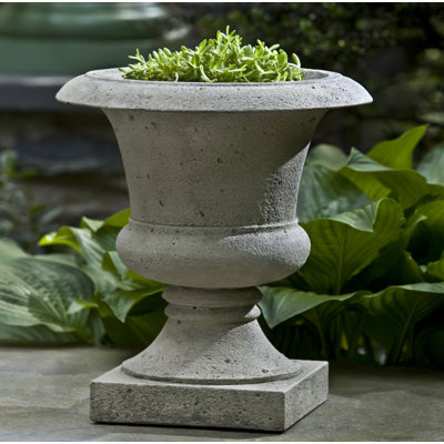 Garden Terrace Urn Planter