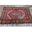 Tapis traditionnel traditionnel turc tissé à la main en rouge vif et bleu avec motif géométrique pour une touche d'élégance de décoration intérieure