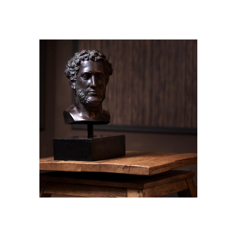 Alexandrie Head Statue