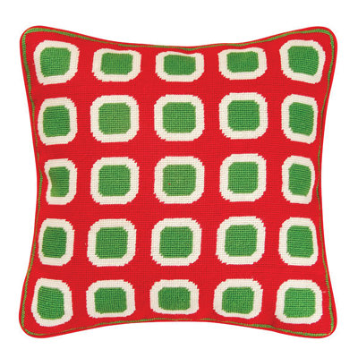 Decoravie Pillow