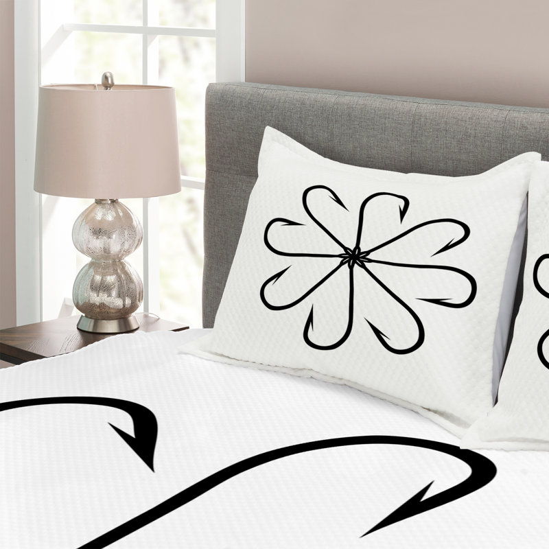 Traditional Polyester Coverlet, King Coverlet + 2 Shams