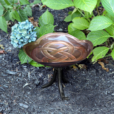 Dara Knot Birdbath with Tripod Stand