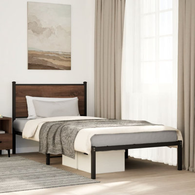 Dahlonega Bed