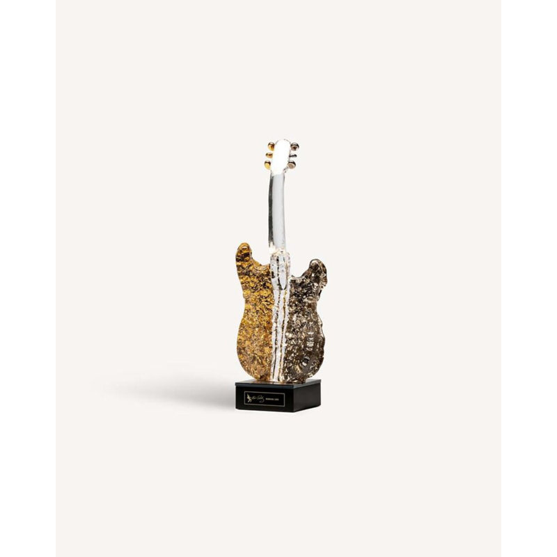 Elvis P Guitar Burning Love