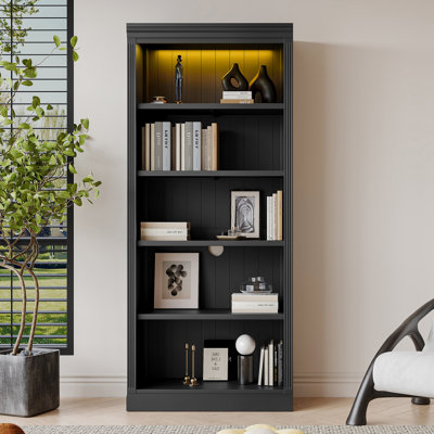 Bibliothèque de 83,4 po de hauteur avec bande lumineuse, étagères décoratives à 5 niveaux avec tablettes réglables, organisateur de rangement pour CD / livres / films, étagères de rangement autoportantes pour le salon, le bureau personnel, noir