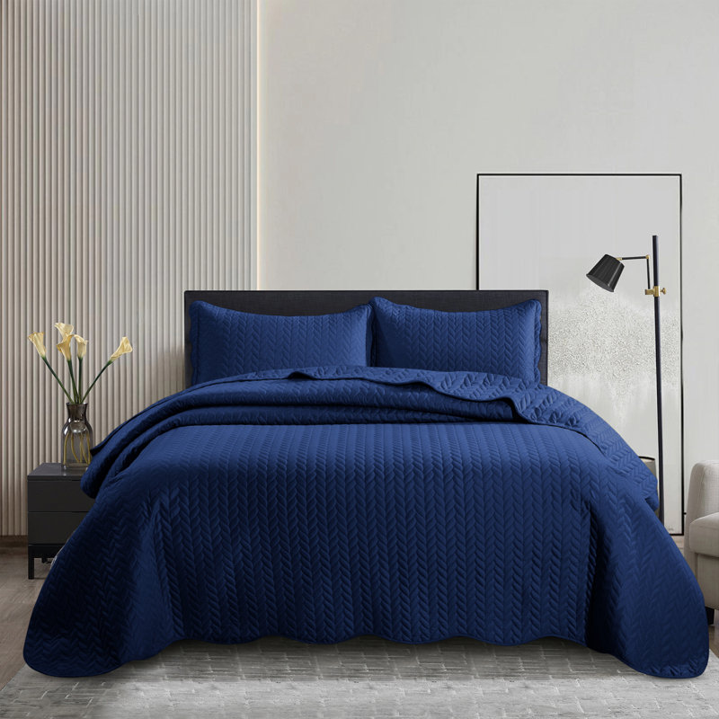 Embossed Microfiber Bedspread Set – All Seasoned Modern and Lightweight Bedding Set with Shams, Blue