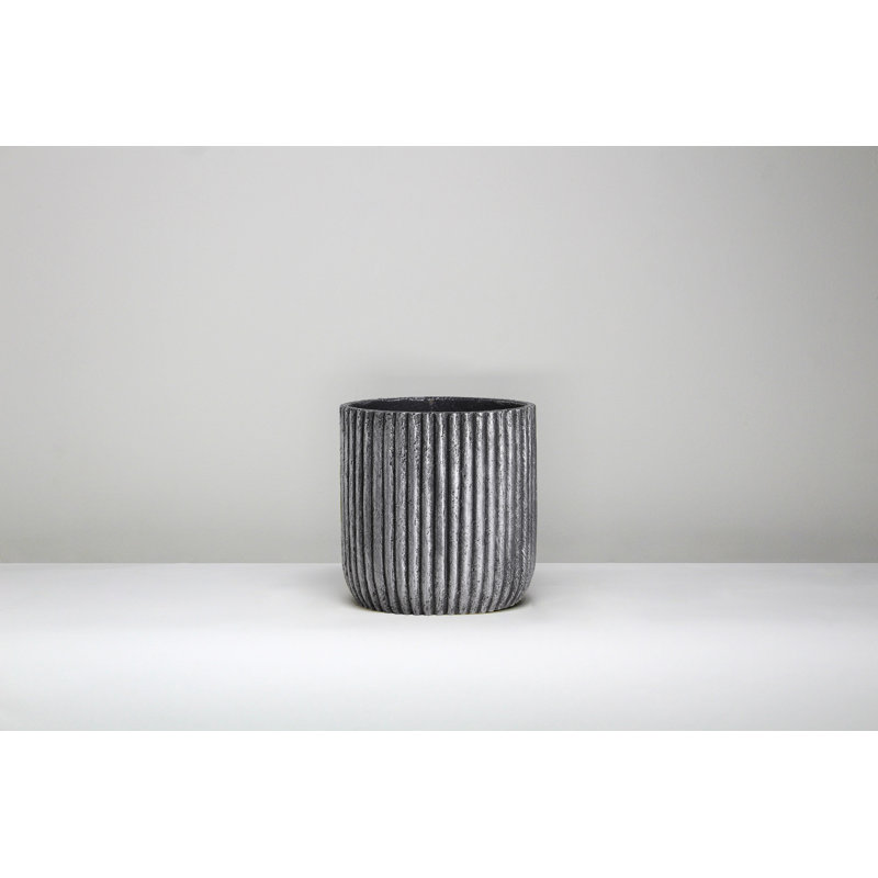 Ivyonna Handmade Cachepot, Silver