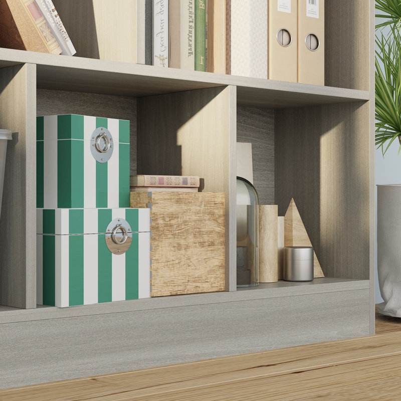 3-Layer Wooden Lattice Bookcase