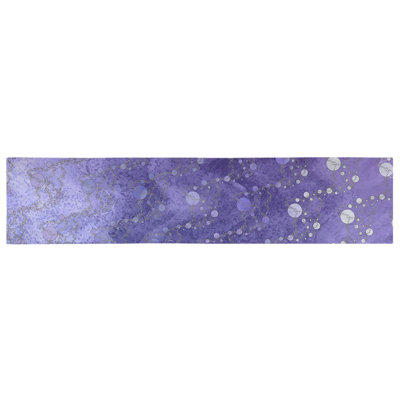 Avicia Table Runner