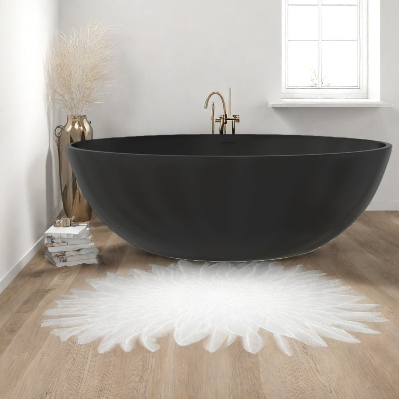 Baignoire profonde et bain tourbillon
