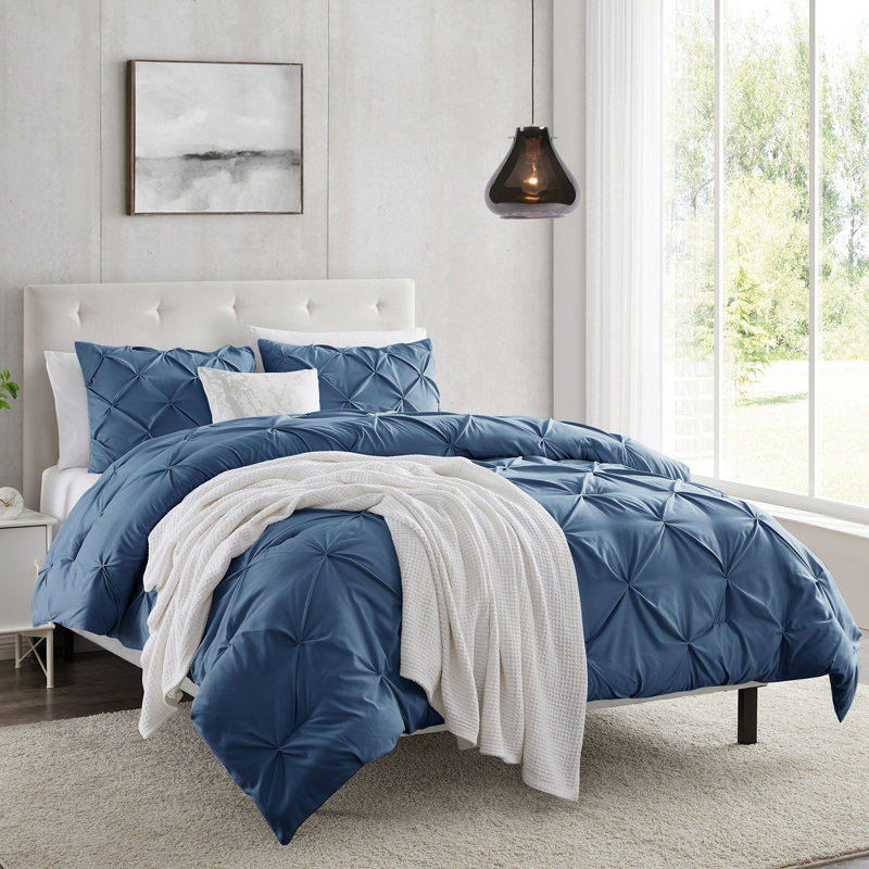 Comforter, Navy, Queen Comforter + 2 Standard Shams