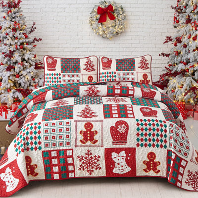 Christmas Patchwork Quilted 3-Piece Bedspread Set