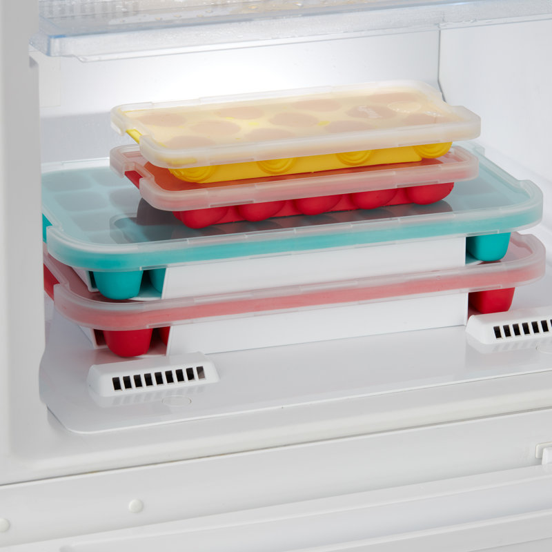 Lékué Dolphin Ice Cube Tray With Lid