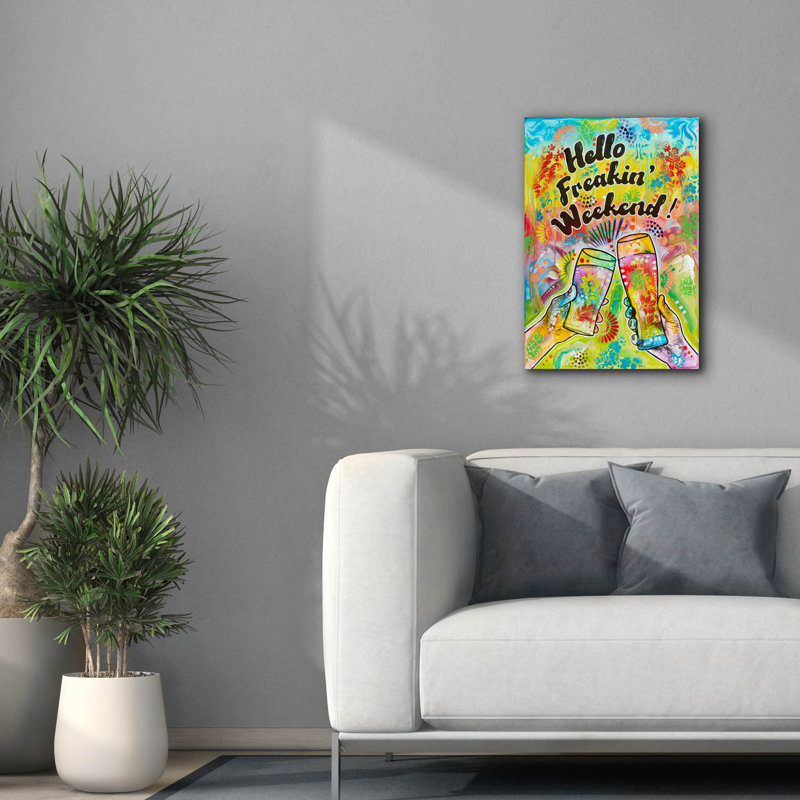 «Cheers - Hello Freakin Weekend» par Dean Russo, art mural sur toile, H 26 po x l 18 po x P 0,75 po