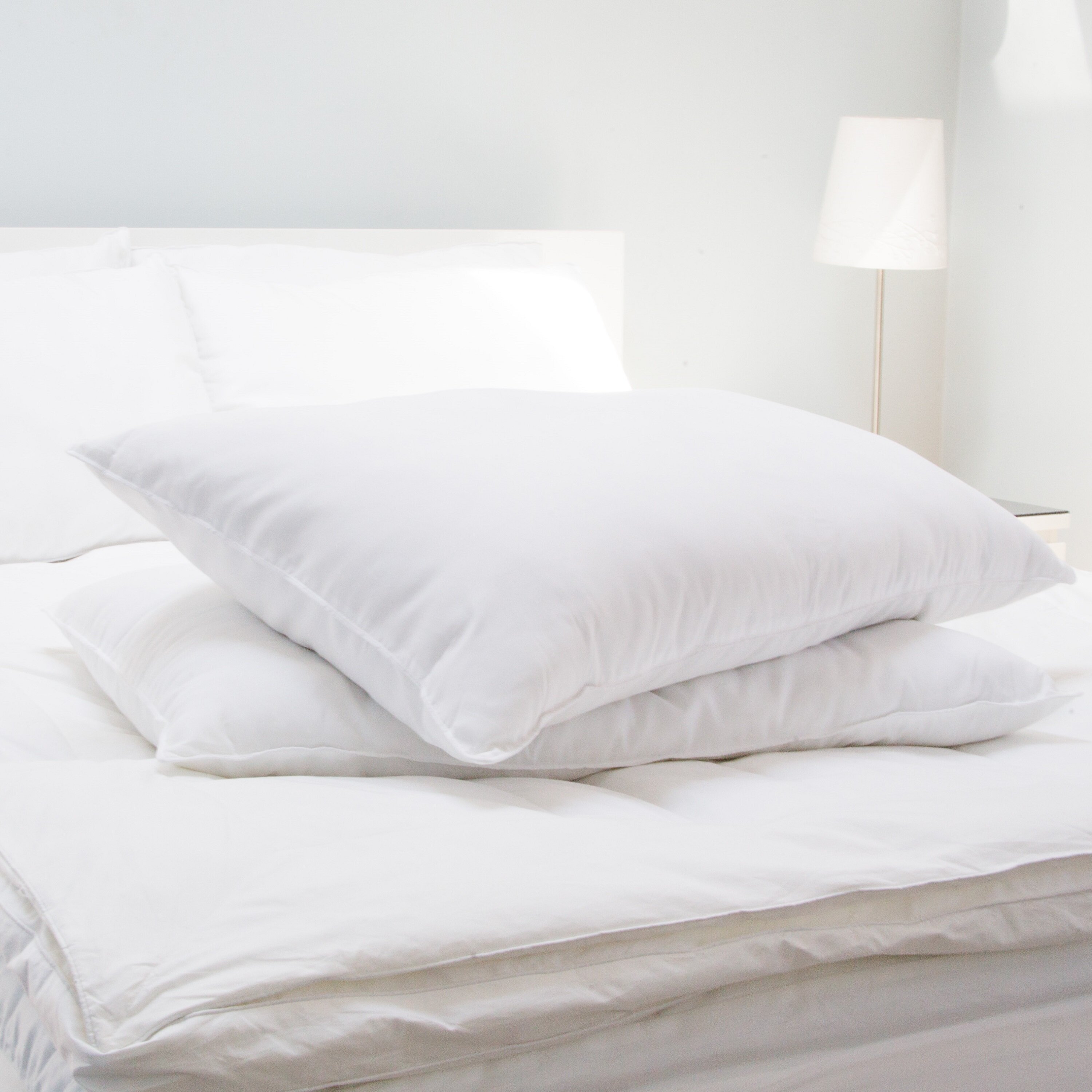 Medium Down-Alternative European Bed Pillow Arsuite