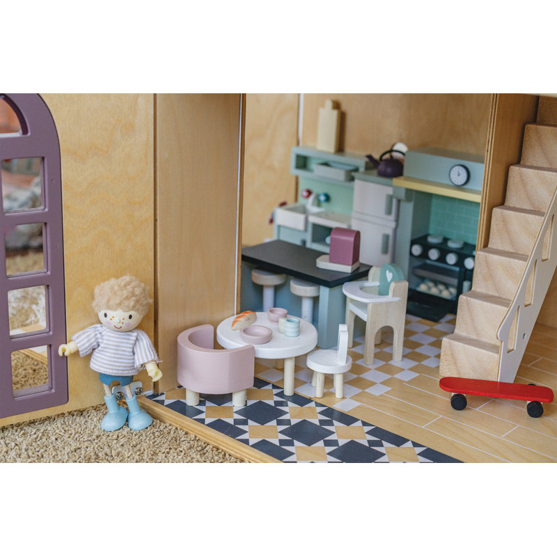 Fantail Hall Dollhouse