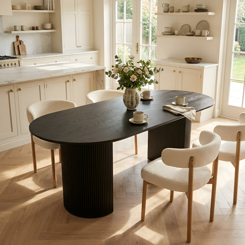 Dining Table, Noir
