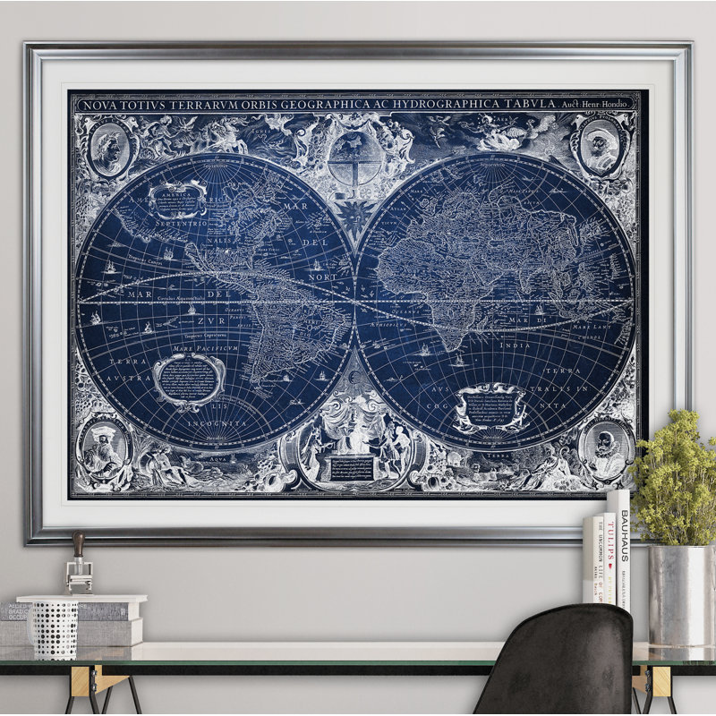 « blue trésor map », impression, Cadre argenté, H 20 po x l 24 po x P 1,5 po