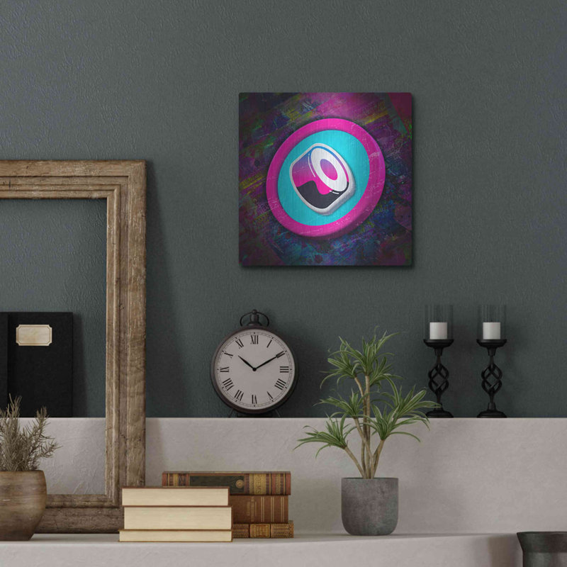 «Susan Crypto» par Portfolio,, H 12 po x l 12 po