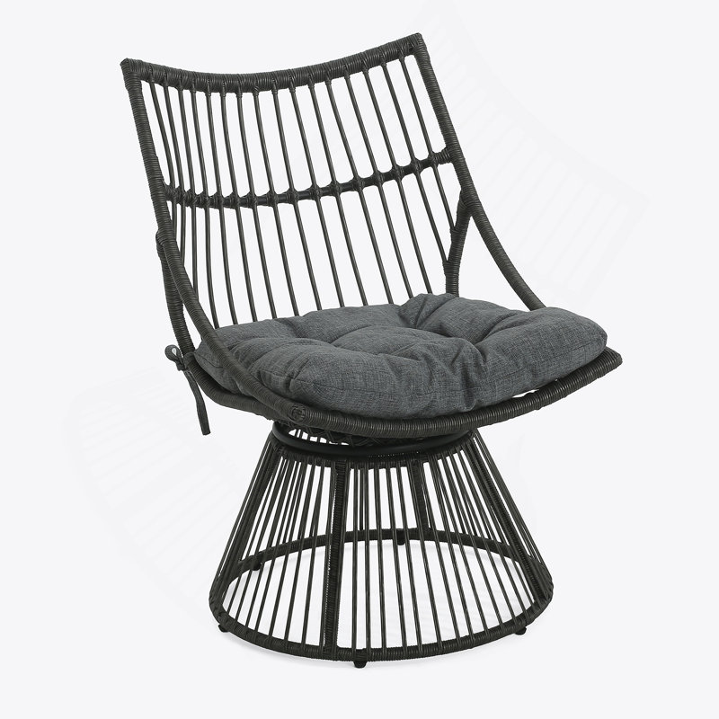CHAISE