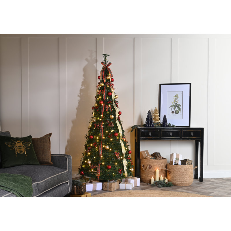 150' H Christmas Tree