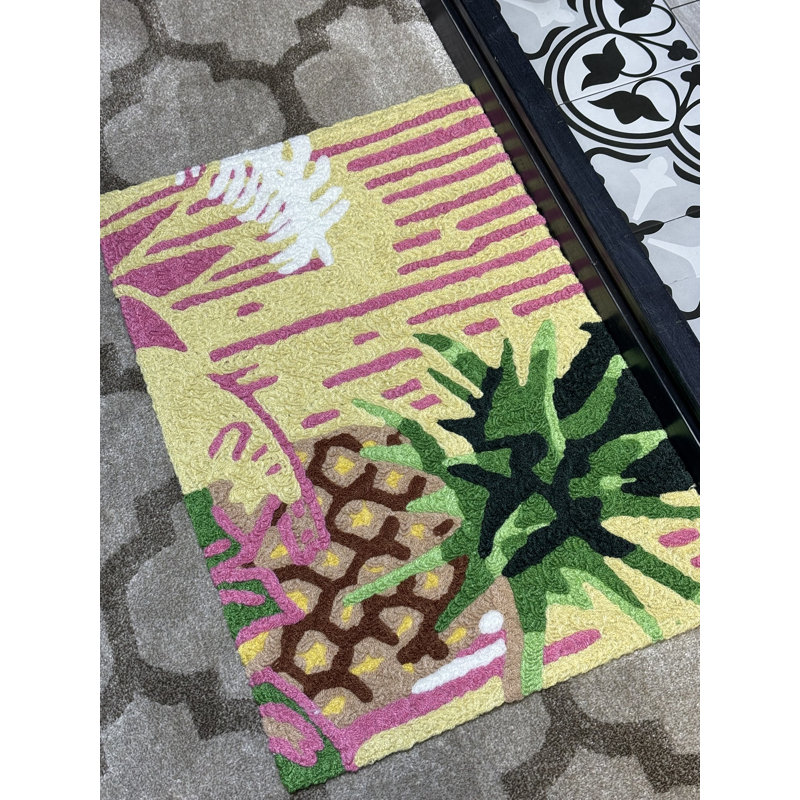 Fiesta Pineapple
