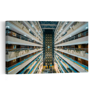«Grand Hotel Atrium», impression d'art urbain élégant