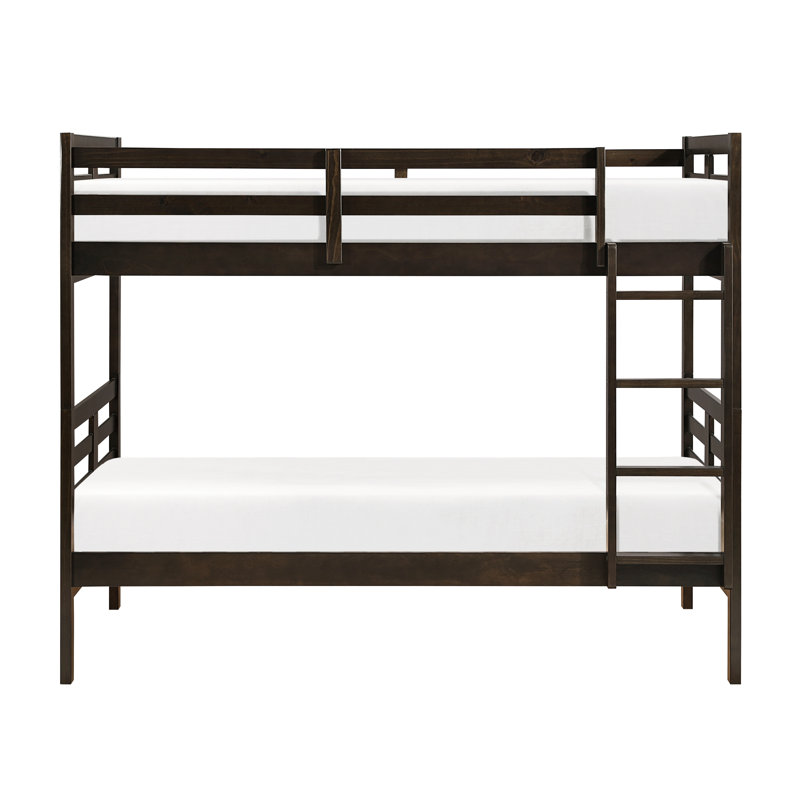 Lit superposé simple classique au-dessus d'un lit superposé en brun foncé, qualité du travail du bois, garde-corps sur le dessus, accès, lattes pour les deux lits, espaces de sommeil partagés peu encombrants, capacité de 300 lb par lit, finition en bois brun,