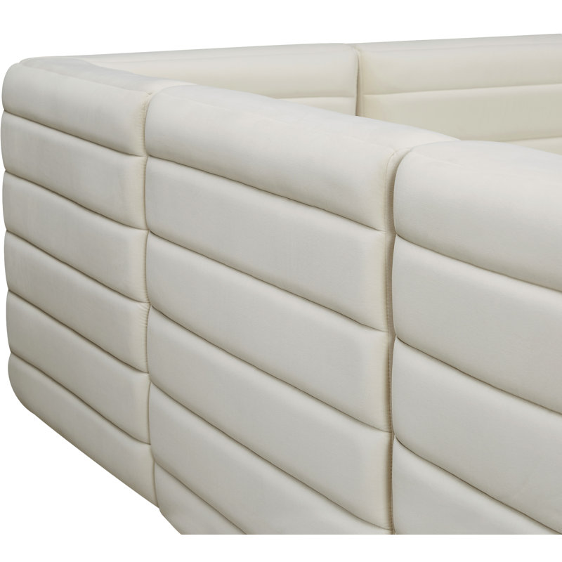 Canapé modulaire en velours réversible de 126 po de largeur Enso, Velours crème